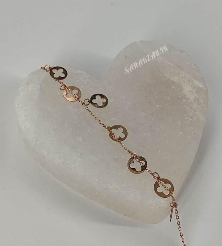 وزن: 1.840 گرم